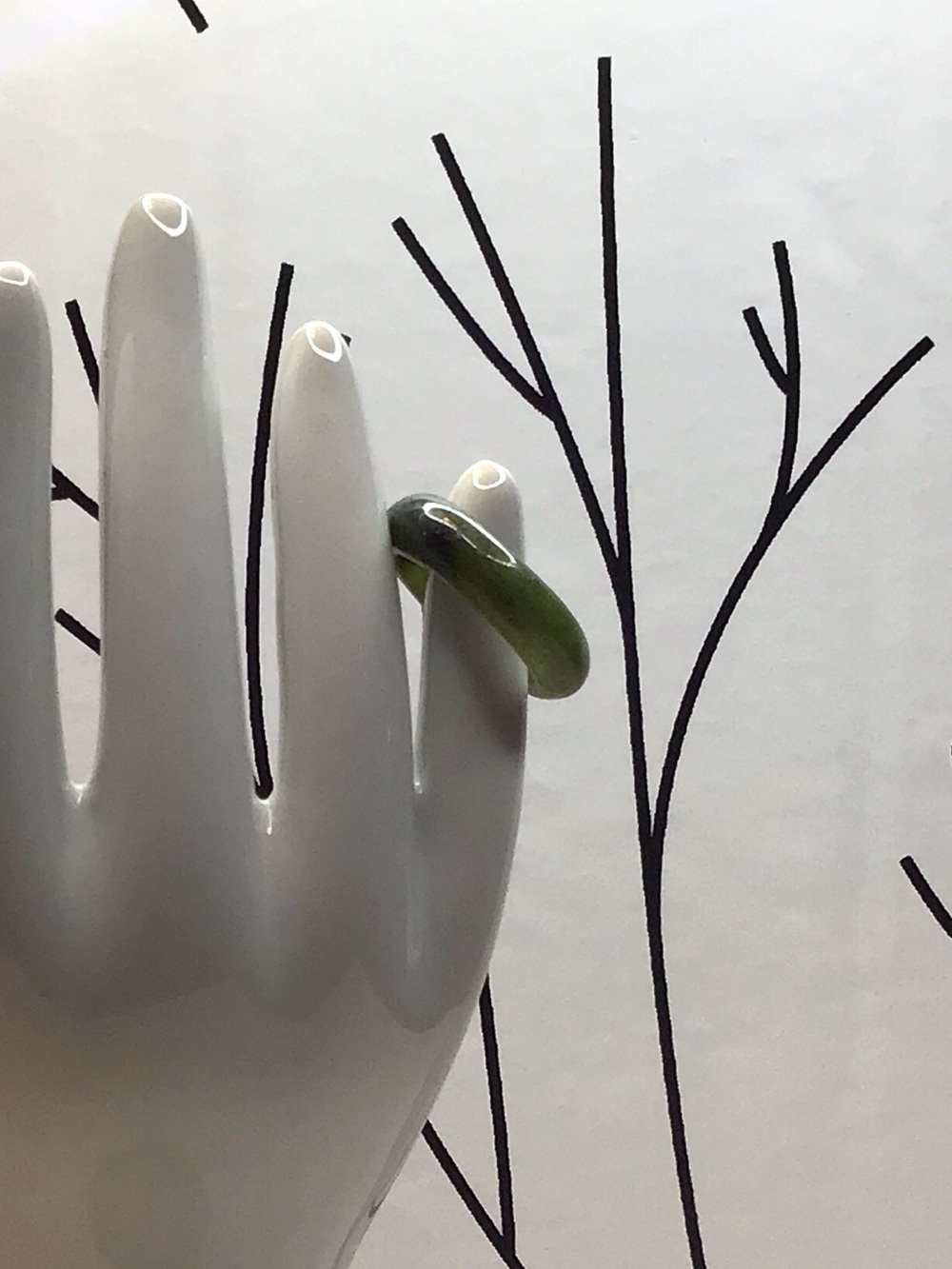Green Nephrite Jade Carved Round Band Ring Size 6.5
